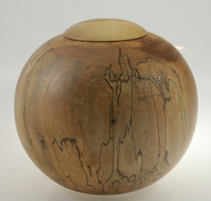 Urne funéraire écologique en bois- #162a-Érable Coti 8,5 x 7,25po.