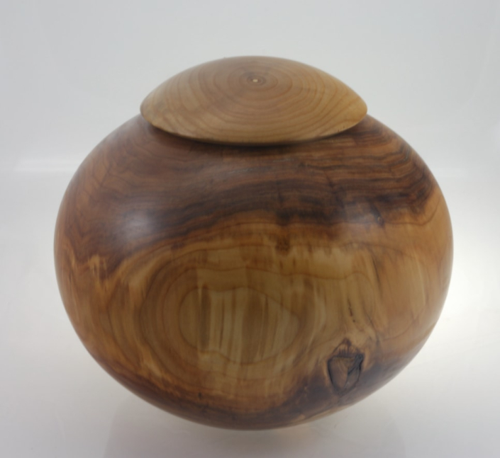 Urne funéraire écologique en bois- #192a-Peuplier 8,75 x 9,75 po.