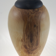 Urne funéraire écologique en bois- #207-Bouleau 7,25 x 11 po.