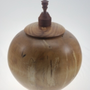 Urne funéraire écologique en bois- #212-Bouleau Coti 8,5 x 11 po.