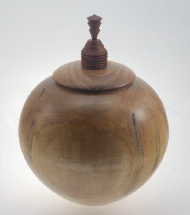 Urne funéraire écologique en bois- #212a-Bouleau Coti 8,5 x 11 po.