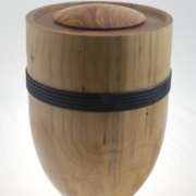 Urne funéraire écologique en bois- #214-Bouleau Coti 7,5 x 11 po.