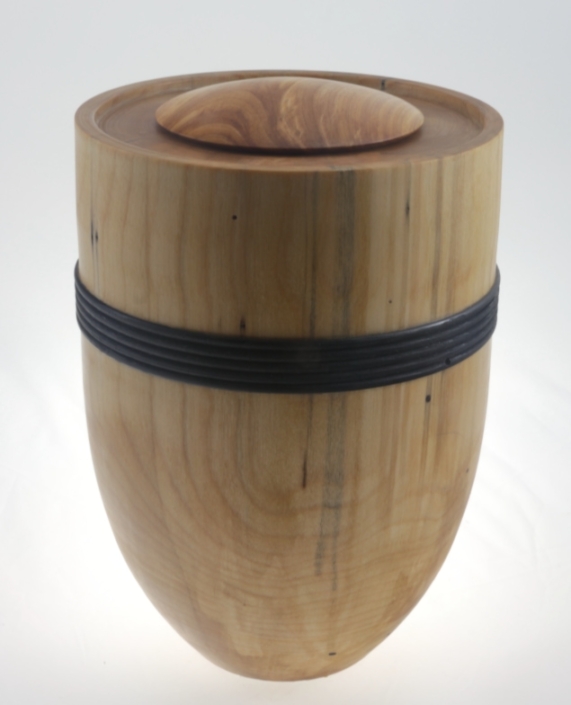 Urne funéraire écologique en bois- #214-Bouleau Coti 7,5 x 11 po.