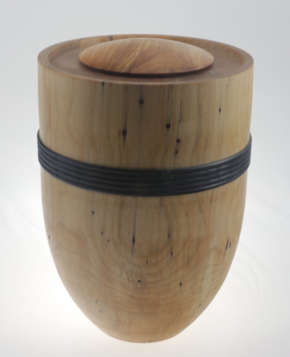 Urne funéraire écologique en bois- #214a-Bouleau Coti 7,5 x 11 po.