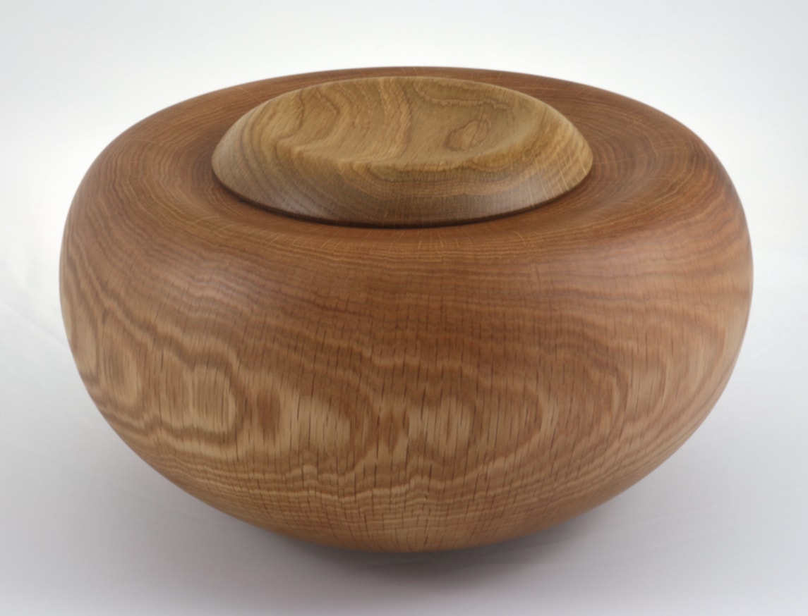 Urne funéraire écologique en bois- #219-Chêne 10x6 po.