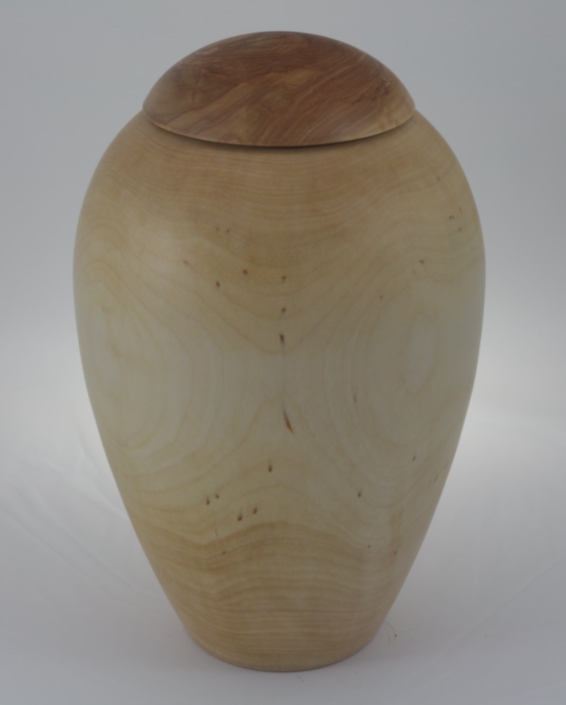 Urne funéraire écologique en bois- #224a-bouleau 7x11,25 po.