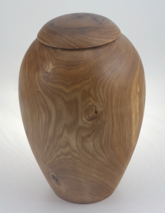 Urne funéraire écologique en bois- #227- Frêne 7,25 x 11,25 po.